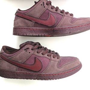 Nike SB Dunk Low PRM “City of Love – Burgundy Crush.” Size 11.5